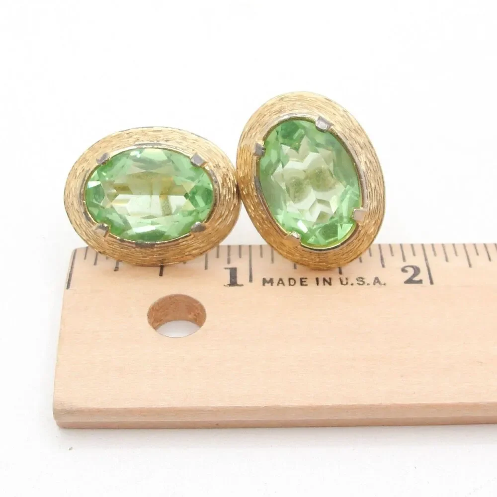 Vintage Swank Green Glass Gold Tone Oval Cufflinks Mens Formal Wedding Groomsmen